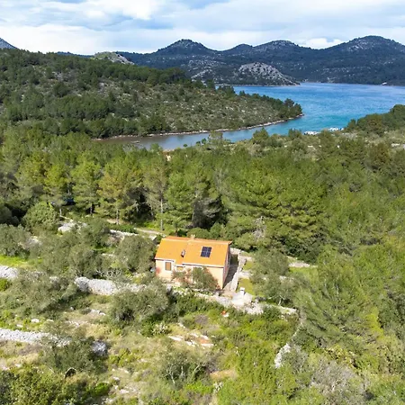 Secluded Fisherman's Cove Jaz - Telascica, Dugi Otok - 8143 Holiday home Sali
