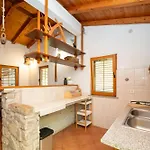 Secluded Fisherman's Cove Jaz - Telascica, Dugi Otok - 8143 Sali